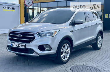 Внедорожник / Кроссовер Ford Escape 2018 в Днепре