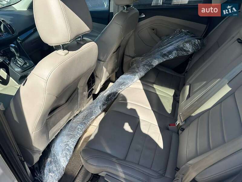 Внедорожник / Кроссовер Ford Escape 2014 в Львове