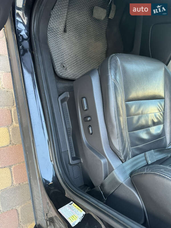 Внедорожник / Кроссовер Ford Escape 2013 в Черкассах