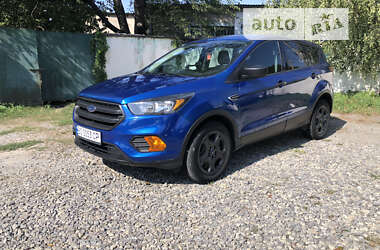 Внедорожник / Кроссовер Ford Escape 2017 в Борщеве