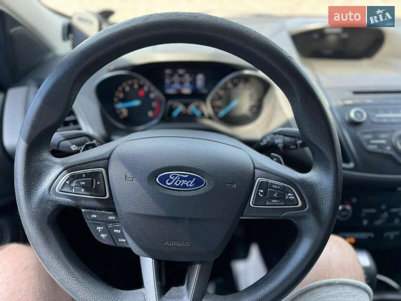 Внедорожник / Кроссовер Ford Escape 2016 в Харькове фото 18 Внедорожник / Кроссовер Ford Escape 2016 в Харькове
