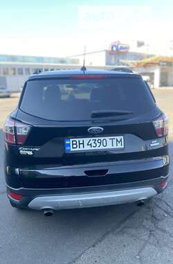 Позашляховик / Кросовер Ford Escape 2017 в Одесі