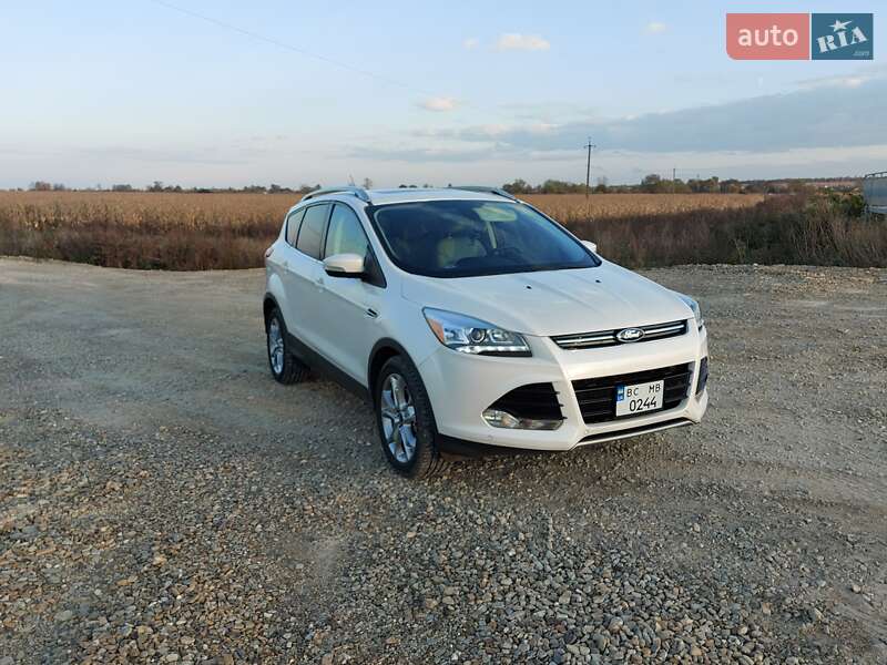 Внедорожник / Кроссовер Ford Escape 2013 в Обухове
