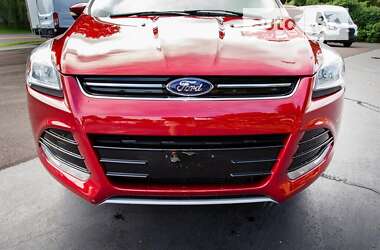 Внедорожник / Кроссовер Ford Escape 2014 в 