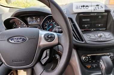 Внедорожник / Кроссовер Ford Escape 2013 в 