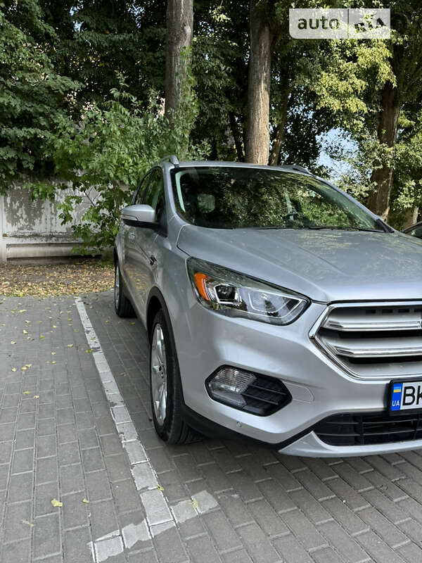 Внедорожник / Кроссовер Ford Escape 2018 в Ровно фото 2 Внедорожник / Кроссовер Ford Escape 2018 в Ровно
