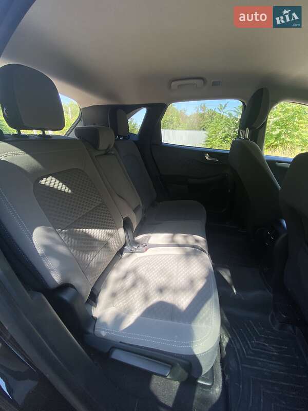 Позашляховик / Кросовер Ford Escape 2019 в Одесі