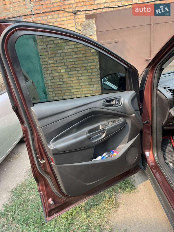 Внедорожник / Кроссовер Ford Escape 2018 в Виннице