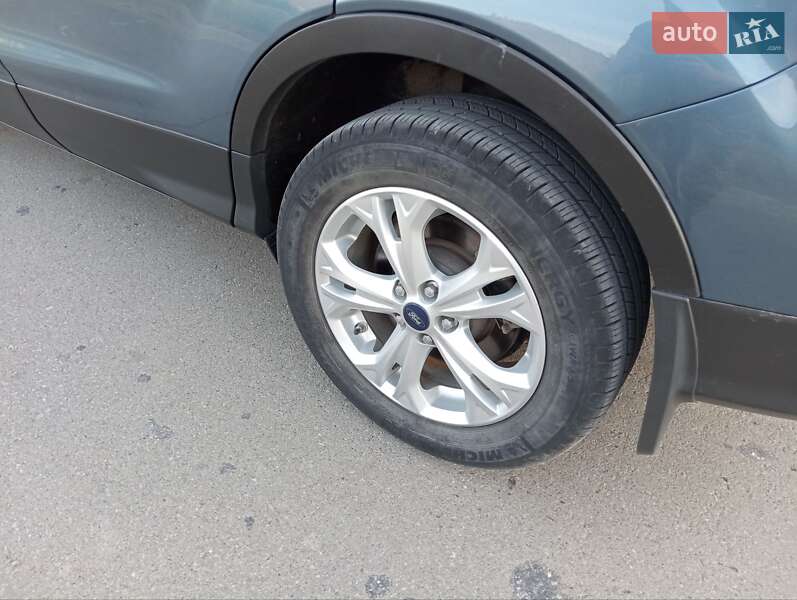 Позашляховик / Кросовер Ford Escape 2018 в Шепетівці фото 5 Позашляховик / Кросовер Ford Escape 2018 в Шепетівці