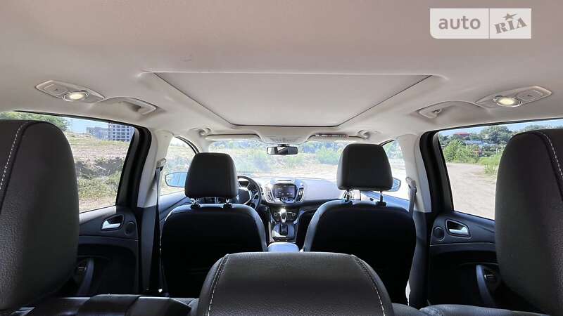 Внедорожник / Кроссовер Ford Escape 2015 в Черкассах