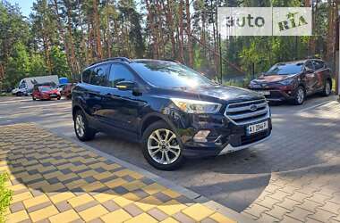 Позашляховик / Кросовер Ford Escape 2016 в Гостомелі