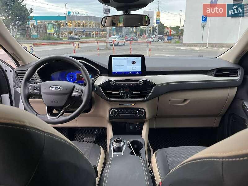 Внедорожник / Кроссовер Ford Escape 2020 в Долинской