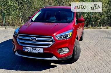 Позашляховик / Кросовер Ford Escape 2018 в Львові