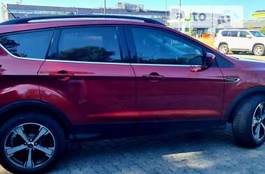 Внедорожник / Кроссовер Ford Escape 2018 в Львове