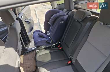 Внедорожник / Кроссовер Ford Escape 2017 в 