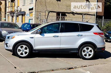 Позашляховик / Кросовер Ford Escape 2015 в Харкові