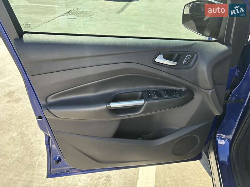 Внедорожник / Кроссовер Ford Escape 2015 в Львове фото 18 Внедорожник / Кроссовер Ford Escape 2015 в Львове