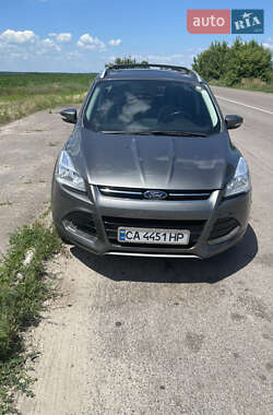 Внедорожник / Кроссовер Ford Escape 2014 в 
