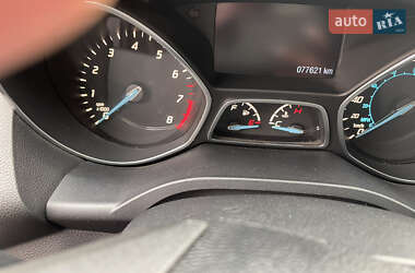 Внедорожник / Кроссовер Ford Escape 2014 в 