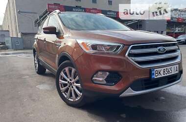 Позашляховик / Кросовер Ford Escape 2016 в Києві