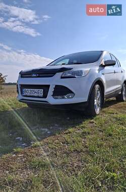 Позашляховик / Кросовер Ford Escape 2015 в Тернополі