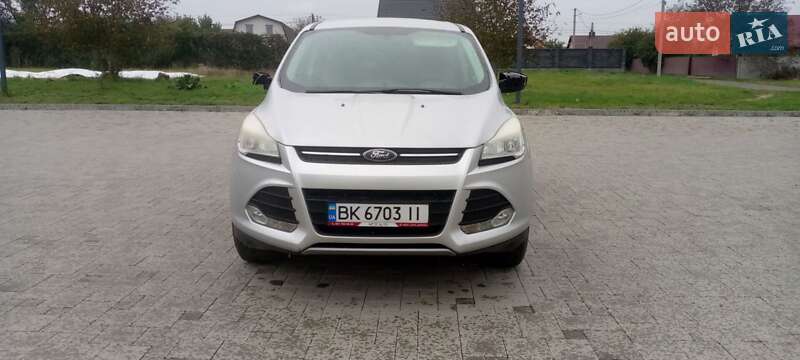 Внедорожник / Кроссовер Ford Escape 2013 в Ровно