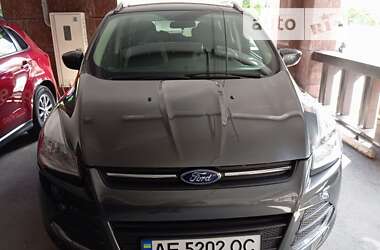 Внедорожник / Кроссовер Ford Escape 2016 в Днепре