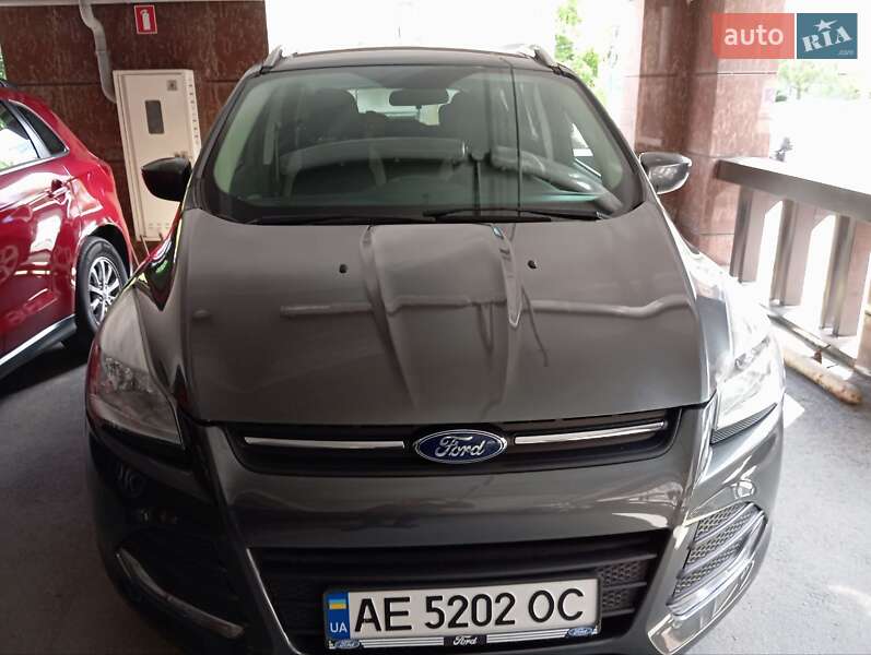 Позашляховик / Кросовер Ford Escape 2016 в Дніпрі