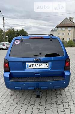 Внедорожник / Кроссовер Ford Escape 2011 в Ивано-Франковске