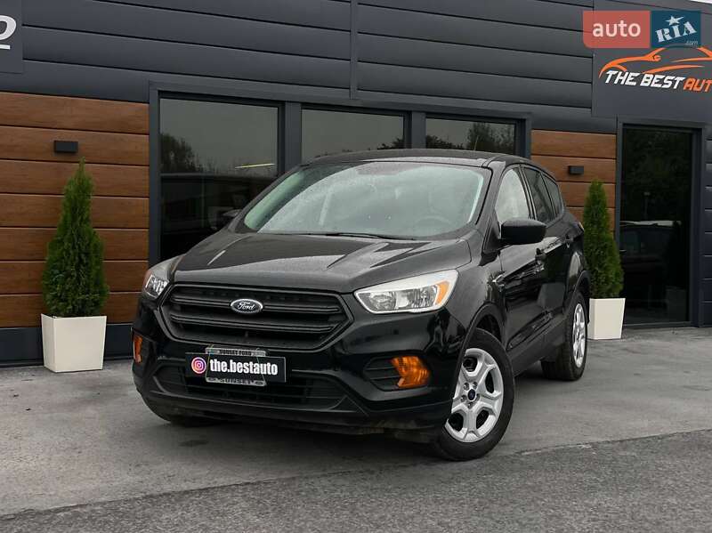 Позашляховик / Кросовер Ford Escape 2017 в Рівному