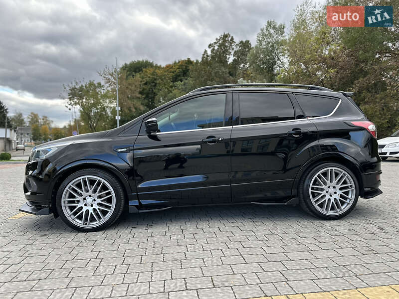 Внедорожник / Кроссовер Ford Escape 2016 в Львове