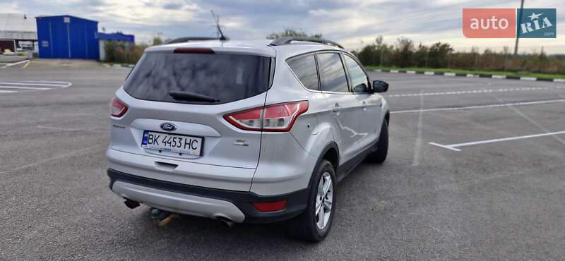 Внедорожник / Кроссовер Ford Escape 2015 в Ровно фото 16 Внедорожник / Кроссовер Ford Escape 2015 в Ровно