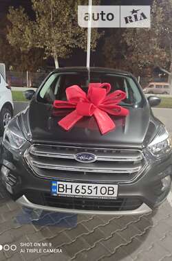 Позашляховик / Кросовер Ford Escape 2016 в Одесі