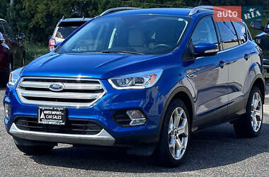 Внедорожник / Кроссовер Ford Escape 2019 в 