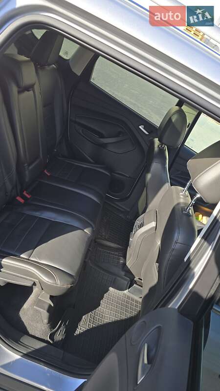 Внедорожник / Кроссовер Ford Escape 2015 в Львове