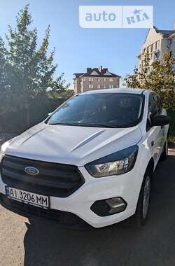 Позашляховик / Кросовер Ford Escape 2017 в Києві