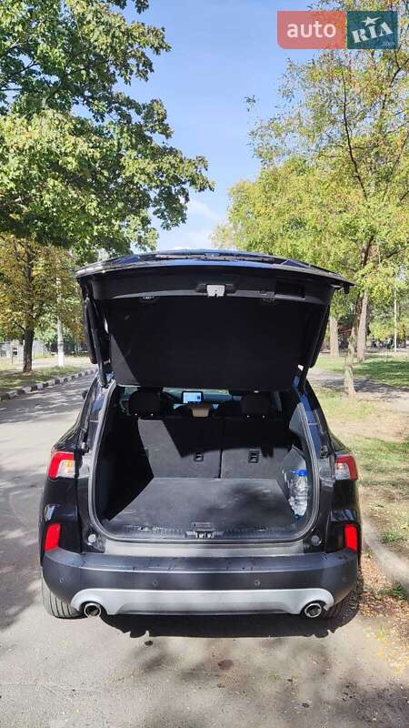 Внедорожник / Кроссовер Ford Escape 2021 в Запорожье фото 8 Внедорожник / Кроссовер Ford Escape 2021 в Запорожье