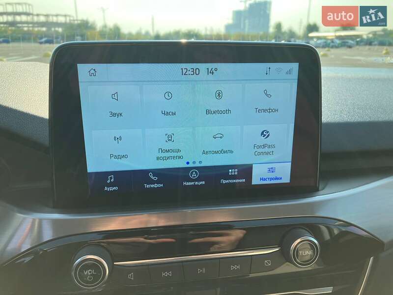 Внедорожник / Кроссовер Ford Escape 2021 в Киеве