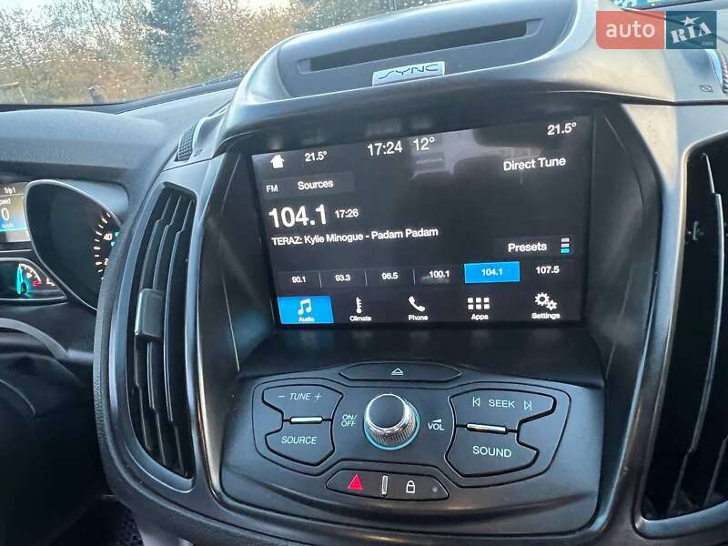 Внедорожник / Кроссовер Ford Escape 2016 в Дубно
