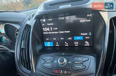 Внедорожник / Кроссовер Ford Escape 2016 в 
