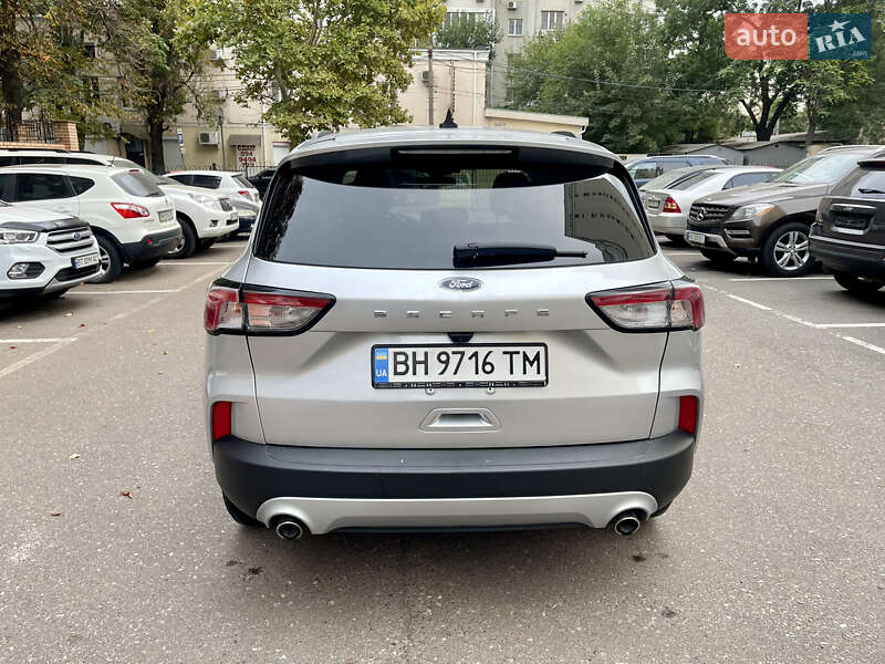 Внедорожник / Кроссовер Ford Escape 2020 в Одессе