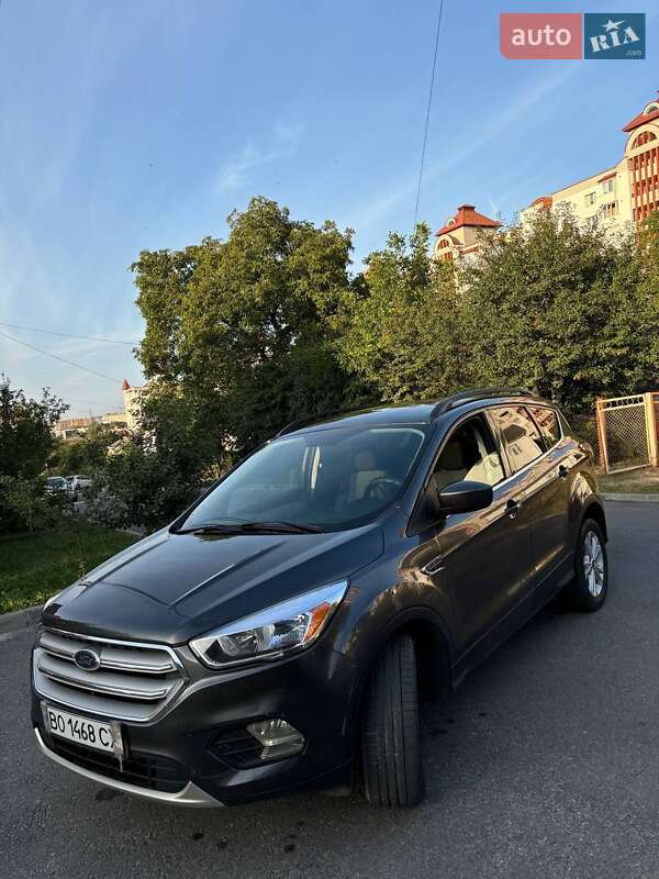 Ford Escape 2018