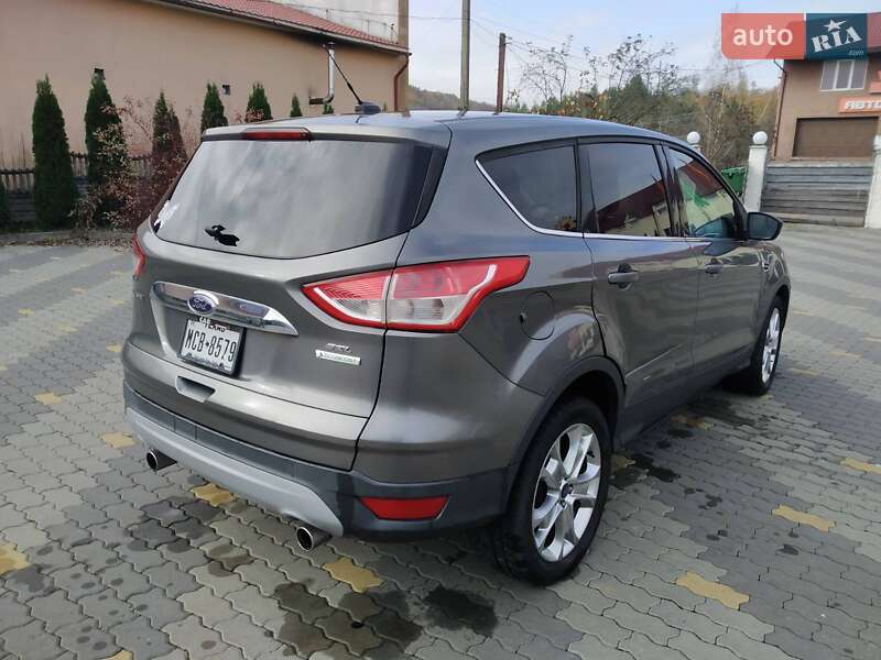 Внедорожник / Кроссовер Ford Escape 2013 в Иршаве