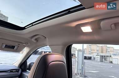 Внедорожник / Кроссовер Ford Escape 2020 в 