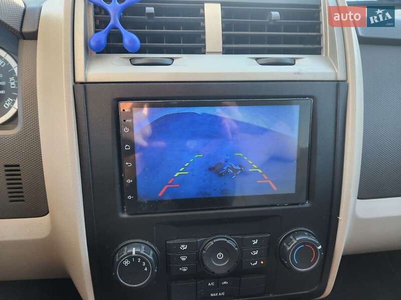 Внедорожник / Кроссовер Ford Escape 2010 в Ставище