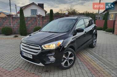 Позашляховик / Кросовер Ford Escape 2016 в Стрию