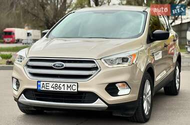 Внедорожник / Кроссовер Ford Escape 2018 в Львове