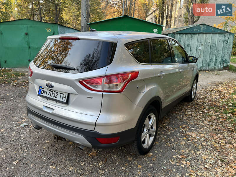 Позашляховик / Кросовер Ford Escape 2016 в Одесі