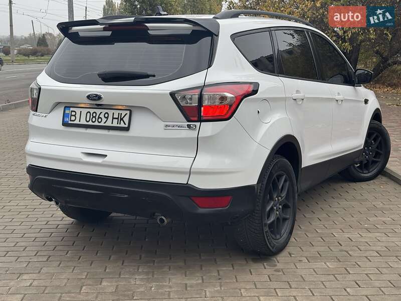 Внедорожник / Кроссовер Ford Escape 2018 в Кременчуге фото 4 Внедорожник / Кроссовер Ford Escape 2018 в Кременчуге