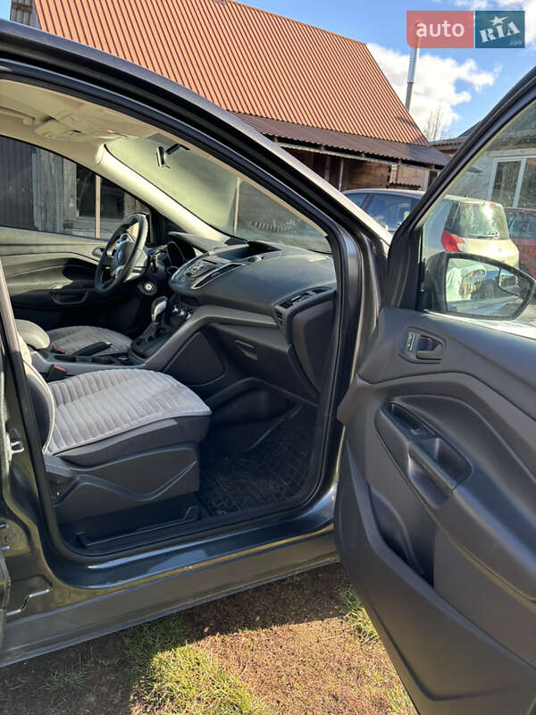 Внедорожник / Кроссовер Ford Escape 2014 в Березному фото 3 Внедорожник / Кроссовер Ford Escape 2014 в Березному